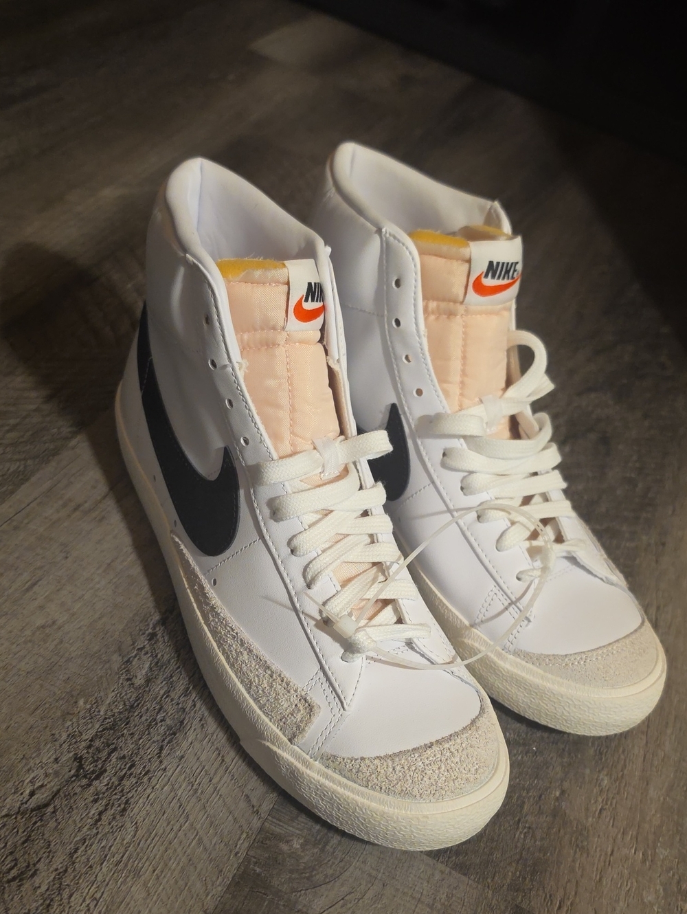 Nike Blazer 77 Vintage Mid White Women's Size 11